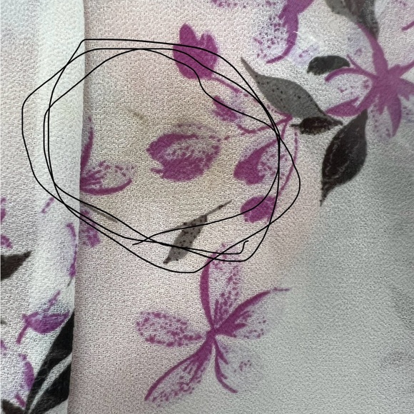 Torrid sz. 4 Sheer Blouse with purple and black flowers, Plus Size - Picture 7 of 8